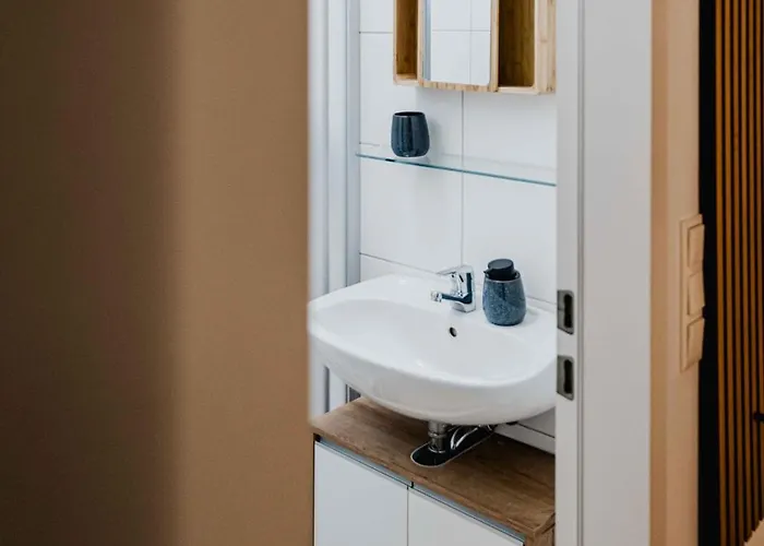 Free Parking, Nespresso, Netflix *